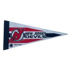 New Jersey devils Vintage NHL Hockey Mini Pennant 9"x4" Felt‎ Banner Flag